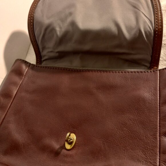 Vintage Fossil Cowhide Leather Brown Purse - Picture 7 of 15